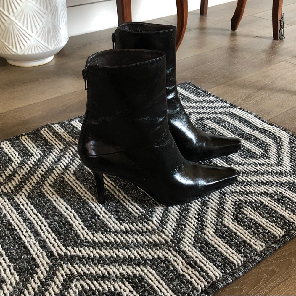 Classic Stuart Weiztman Style Ankle Boots, 8.5